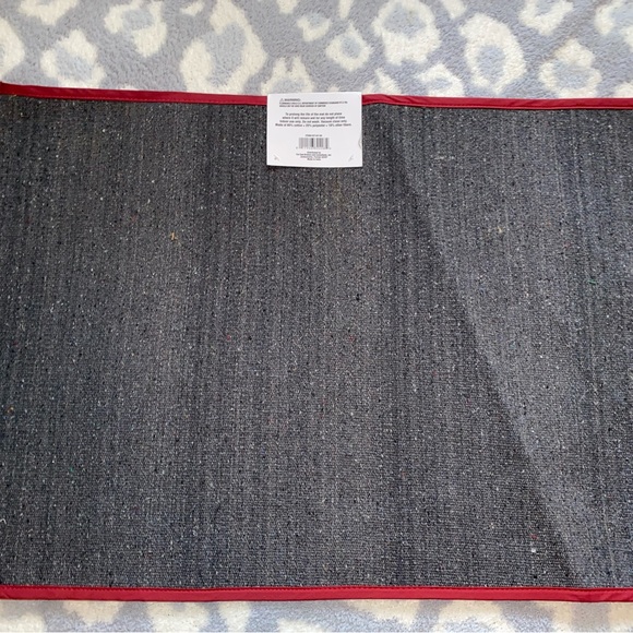 Holiday rug - Picture 3 of 3